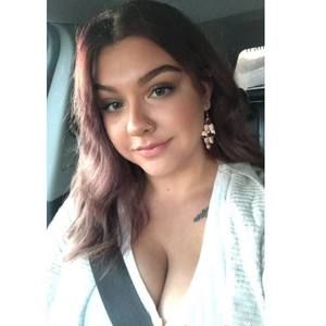 Meet your Posher, Lydia